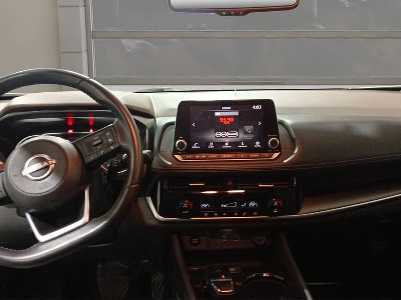 Nissan X-TRAIL 1.5T HEV ADVANCE AT 4X4 2023 - Imagen 9 de 16