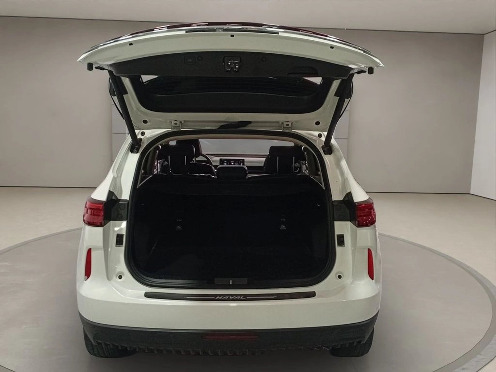 Haval H6 1.5 DELUXE AT HIBRIDO 2024 - Imagen 6 de 15