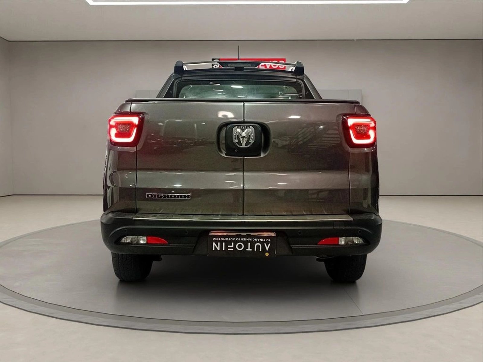 RAM 1000 1.8 BIG HORN NIGHT EDITION AT 2022 - Foto 5 de 12