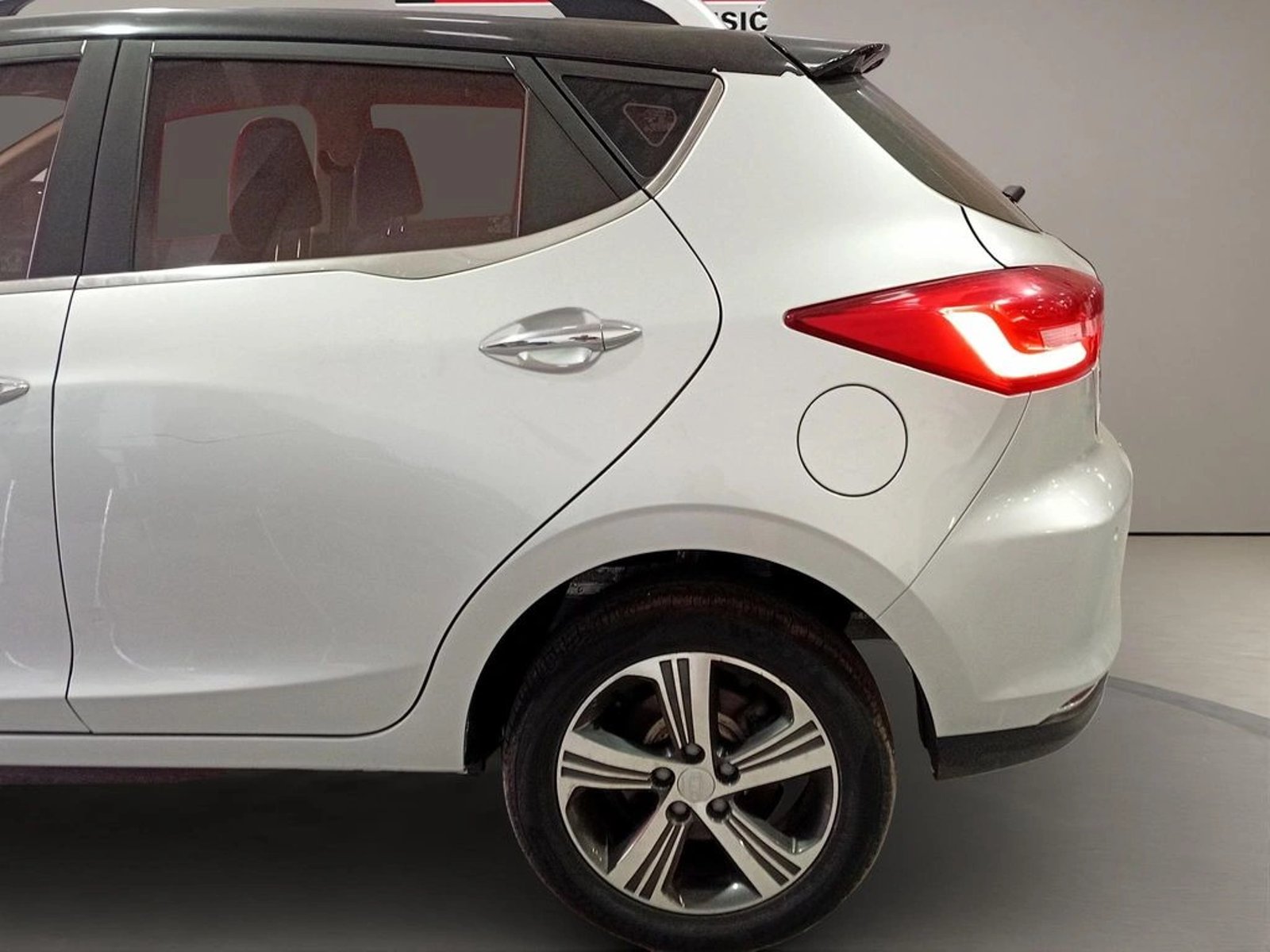 JAC JS2 4X2 1.5 2021 - Imagen 6 de 13