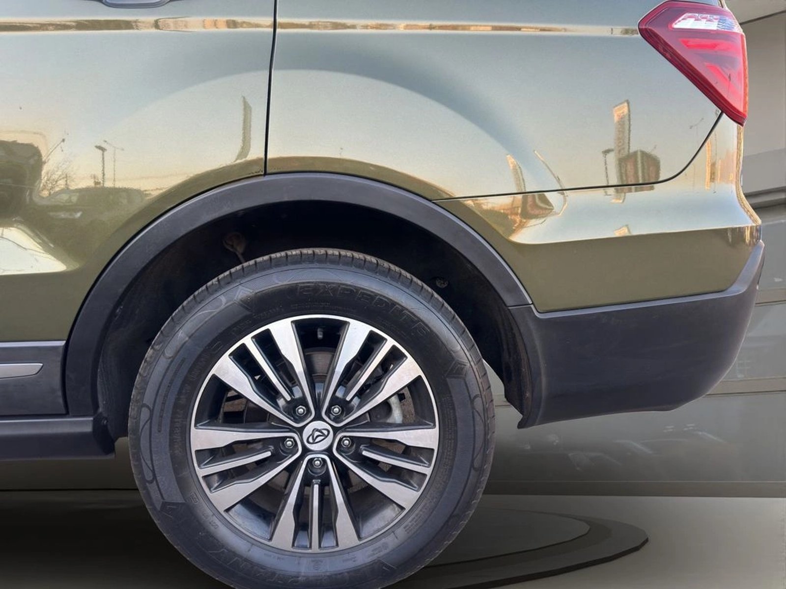 CHANGAN CX70 1.5T ELITE 4X2 MT 5P 2019 - Imagen 18 de 19