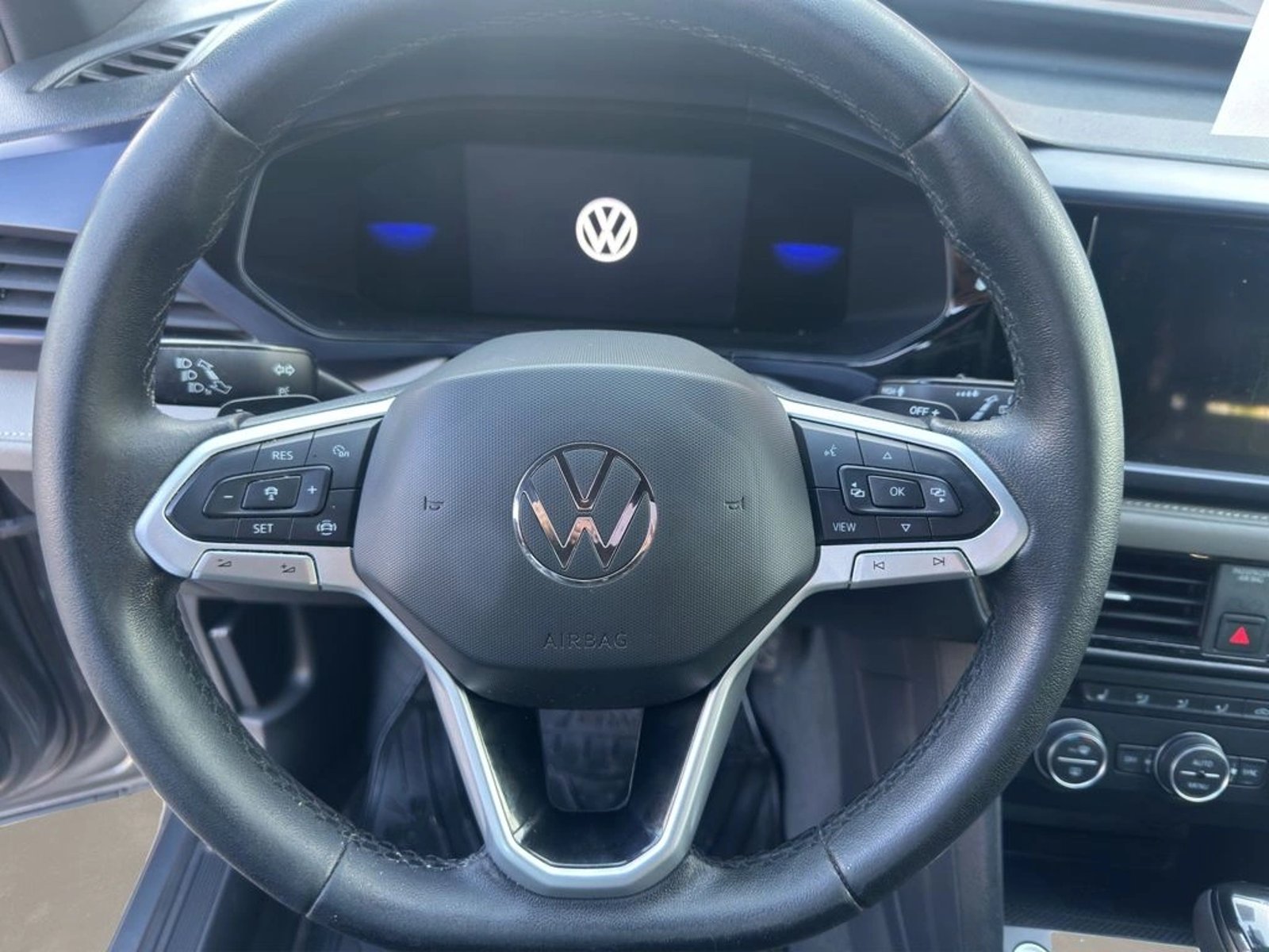 VOLKSWAGEN TAOS 1.4 TSI HERO 4X2 AT 5P 2022 - Imagen 9 de 19