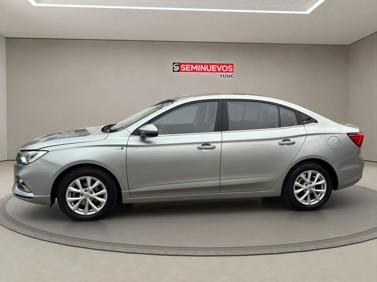 MG 5 1.5 COM AT 2025 - Foto 3 de 16