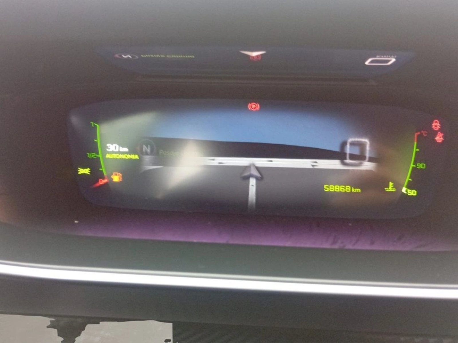 Peugeot 2008 1.2 ALLURE PACK PURETECH 130 MT 2021 - Imagen 7 de 11