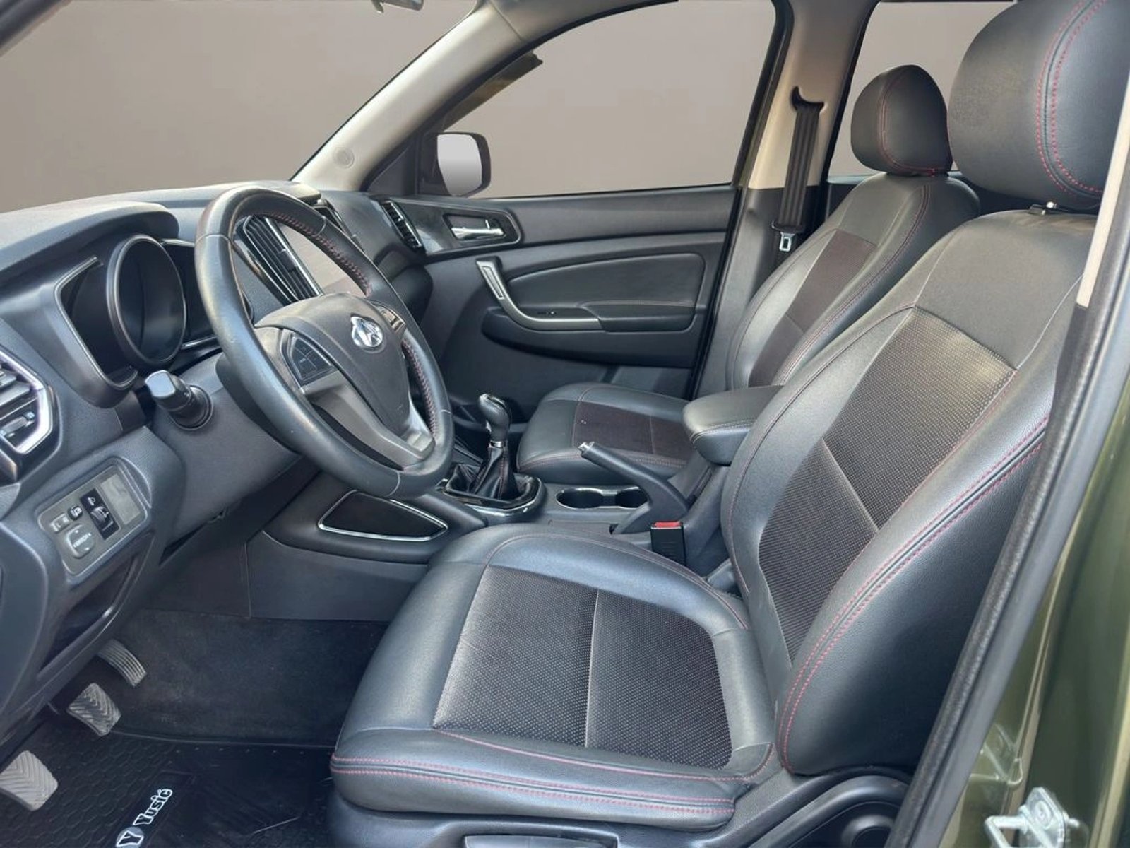 CHANGAN CX70 1.5T ELITE 4X2 MT 5P 2019 - Imagen 9 de 19