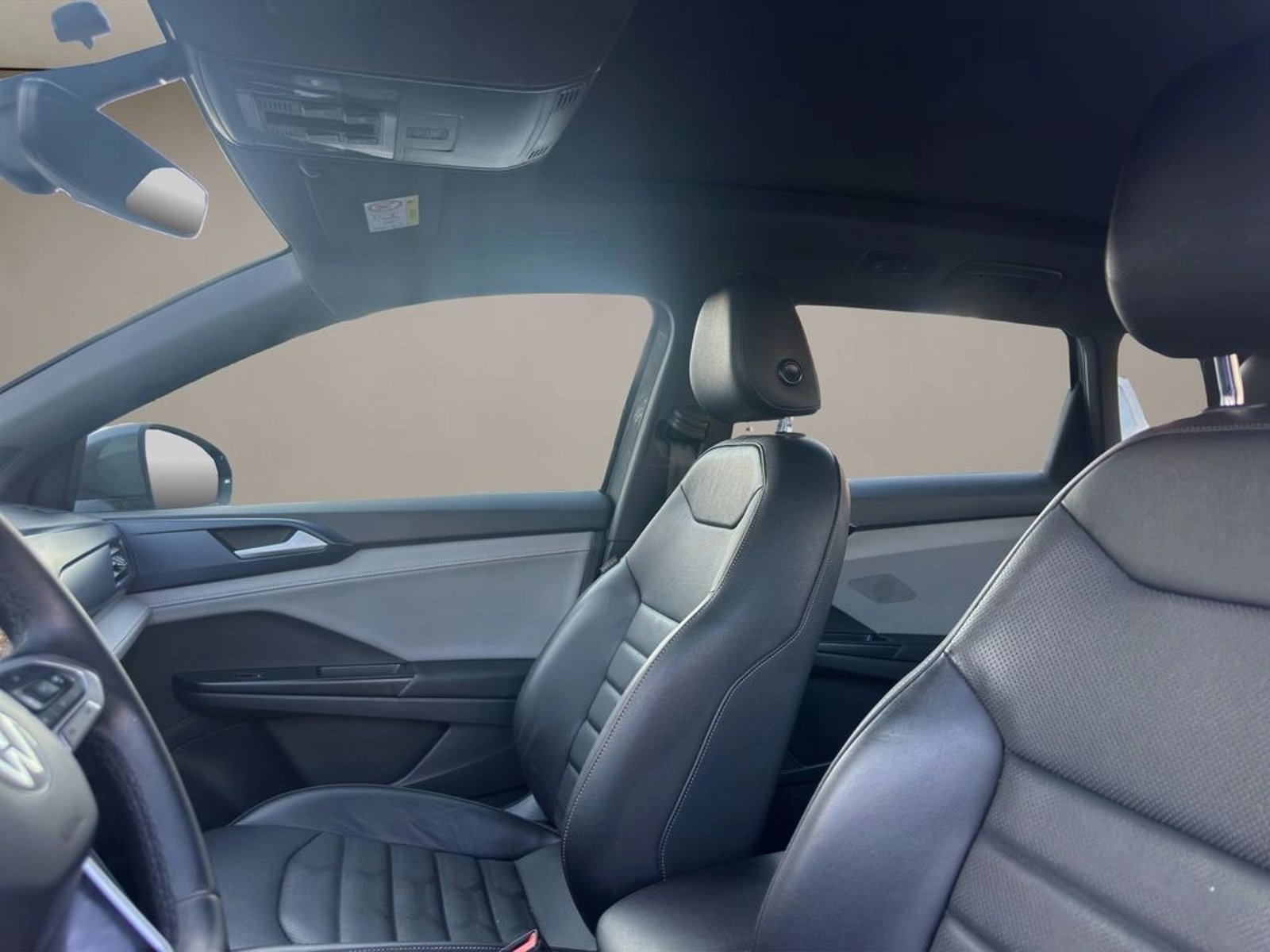 VOLKSWAGEN TAOS 1.4 TSI HERO 4X2 AT 5P 2022 - Imagen 12 de 19