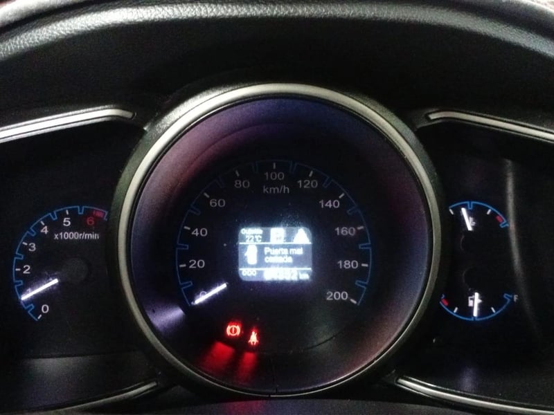 Changan CX70 1.5T ELITE 4X2 AT 5P 2021 - Imagen 13 de 17