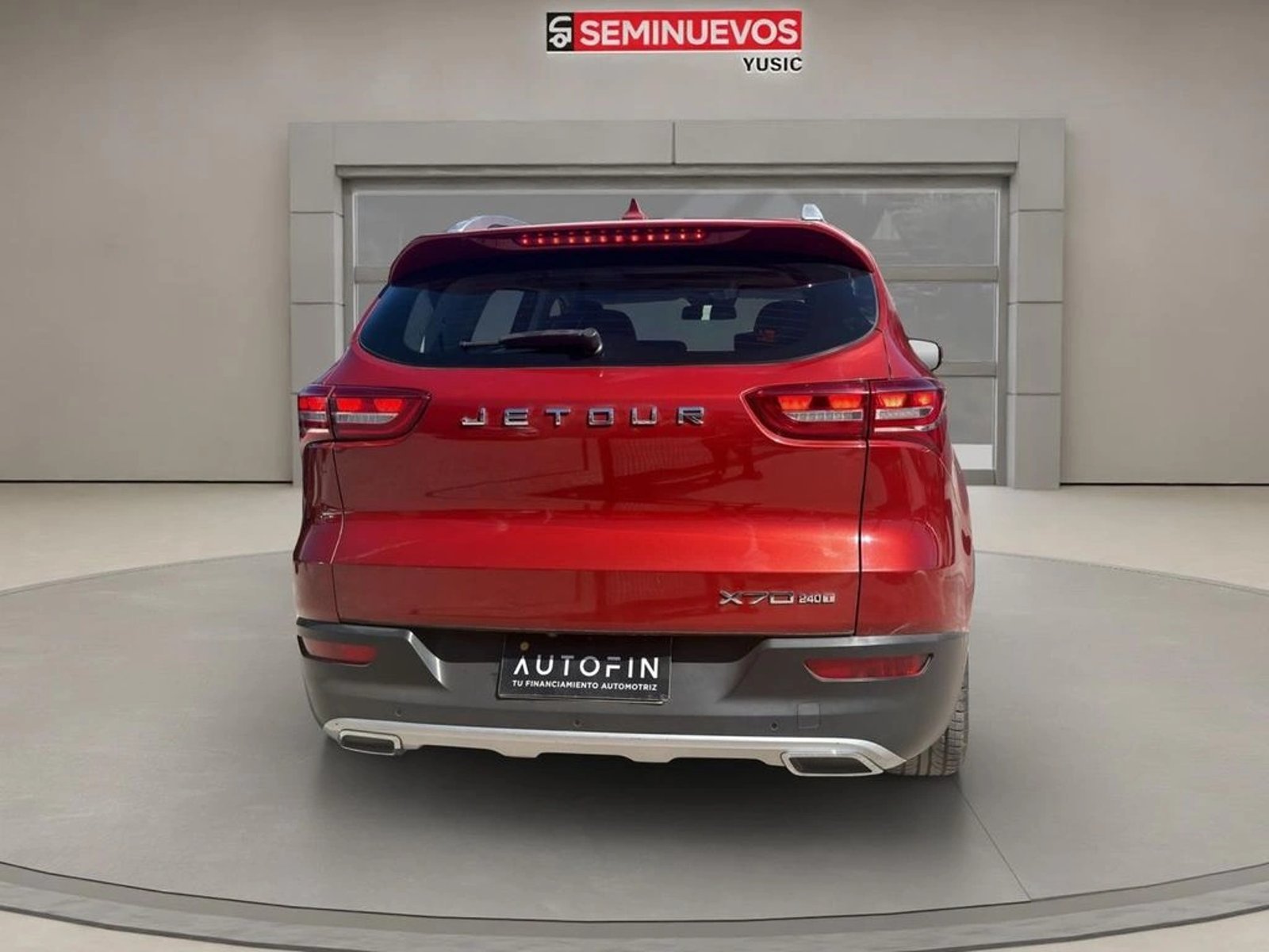 Jetour X70 1.5T GL 4X2 MT 5P 2022 - Imagen 15 de 17
