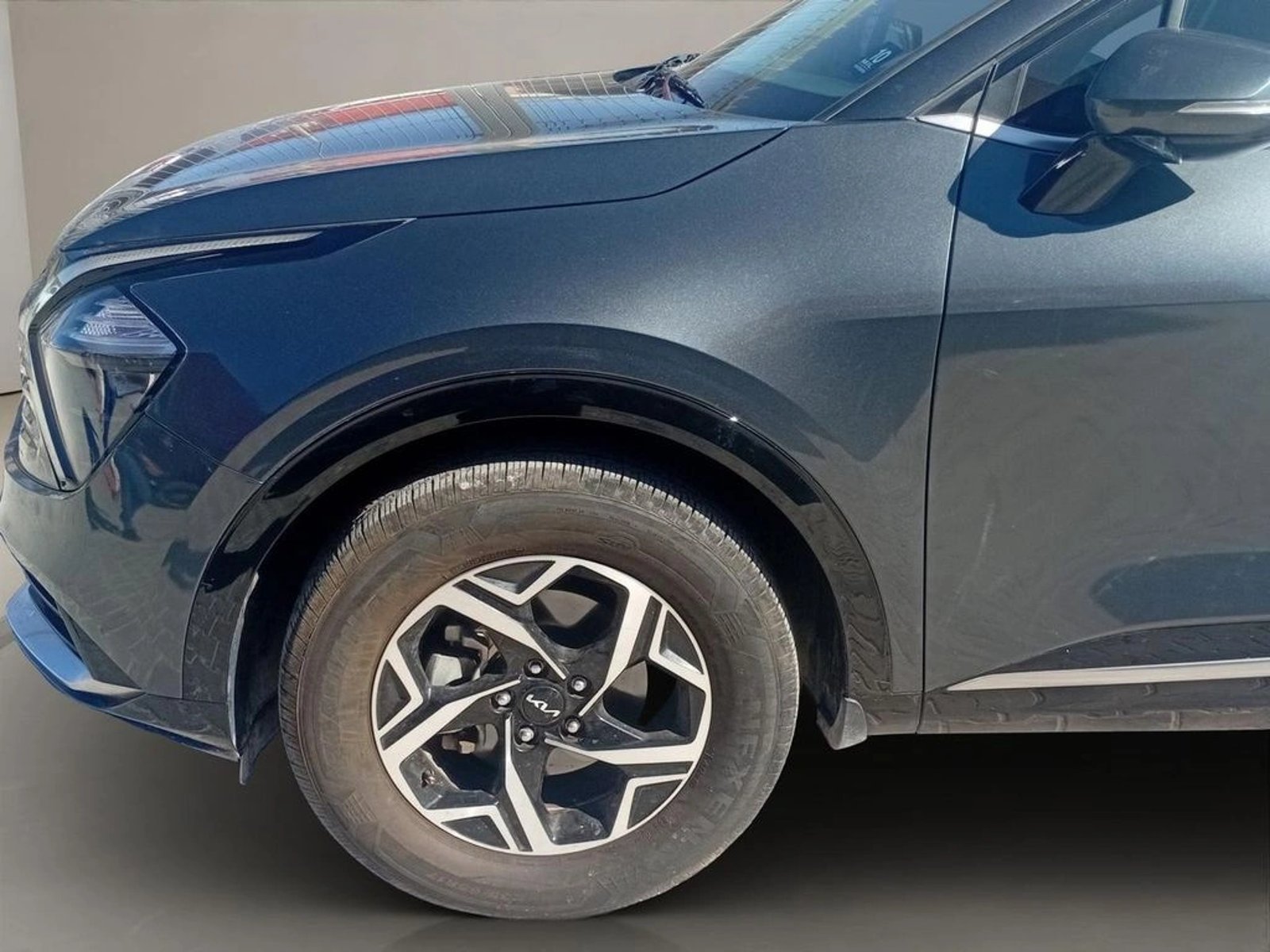 Kia SPORTAGE SPORTAGE LX 2.0L GSL 6AT 2WD 6AB 2023 - Imagen 4 de 14