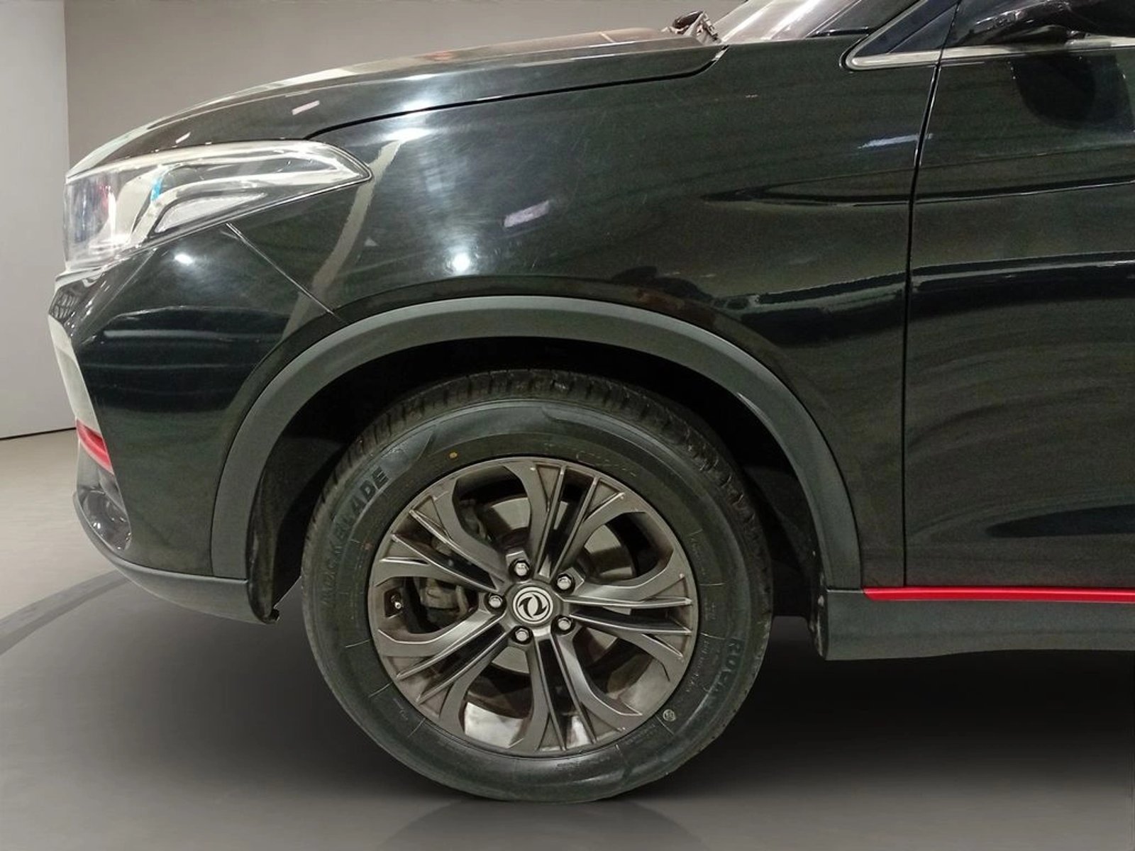 DFSK SUV 500 COMFORT MT 2023 - Imagen 12 de 14