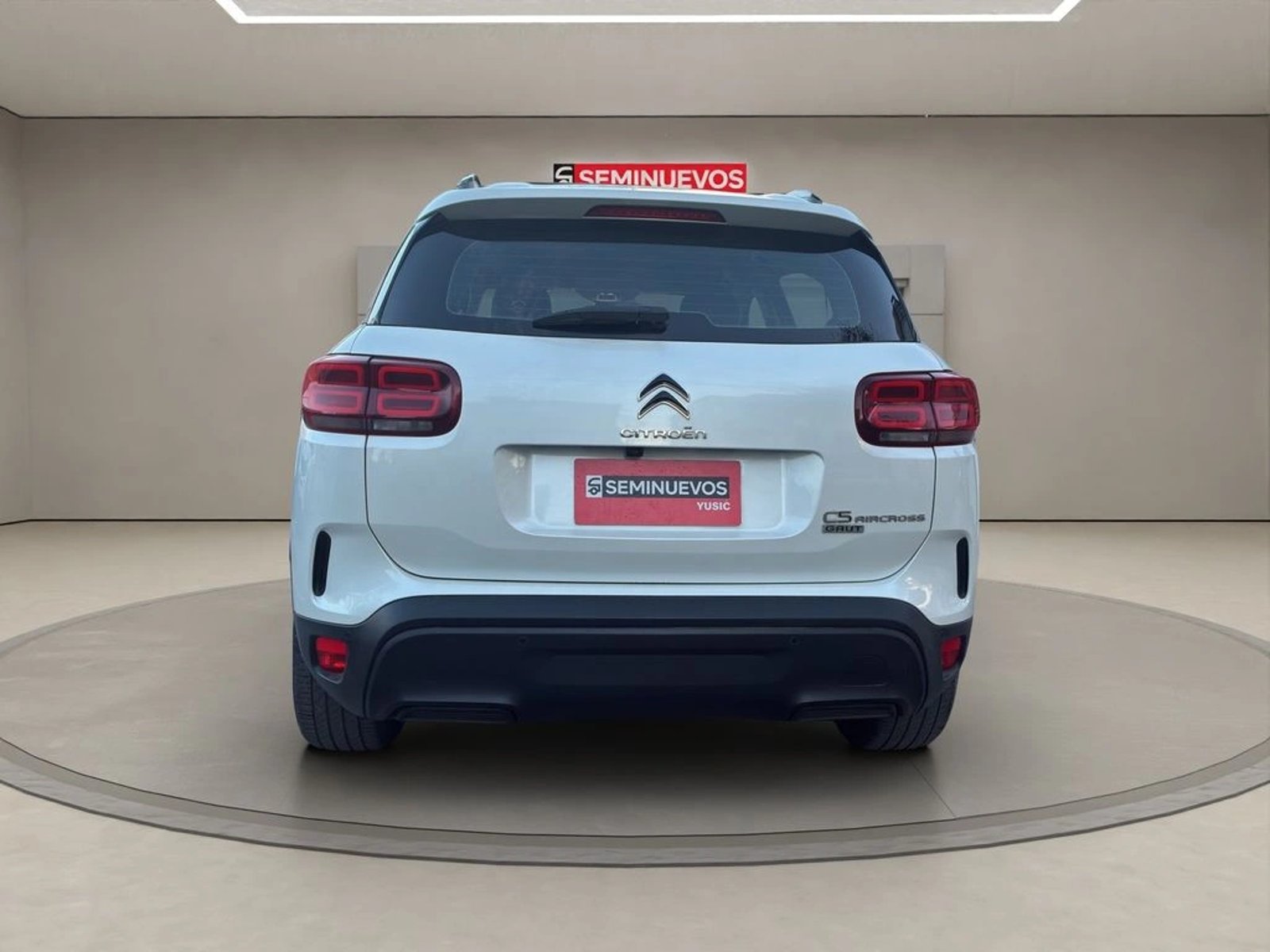 Citroën C5 AIRCROSS 1.6 AIRCROSS PURETECH 165 LIVE AT 2020 - Foto 5 de 16