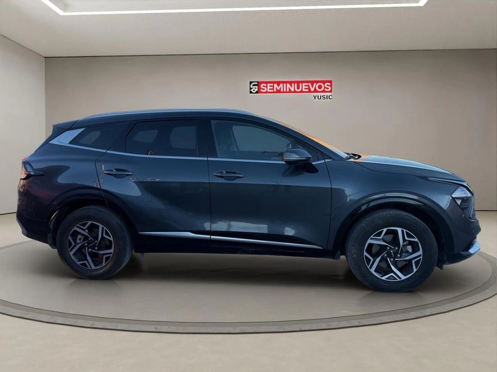 Kia SPORTAGE SPORTAGE LX 2.0L GSL 6AT 2WD 6AB 2023 - Imagen 7 de 14
