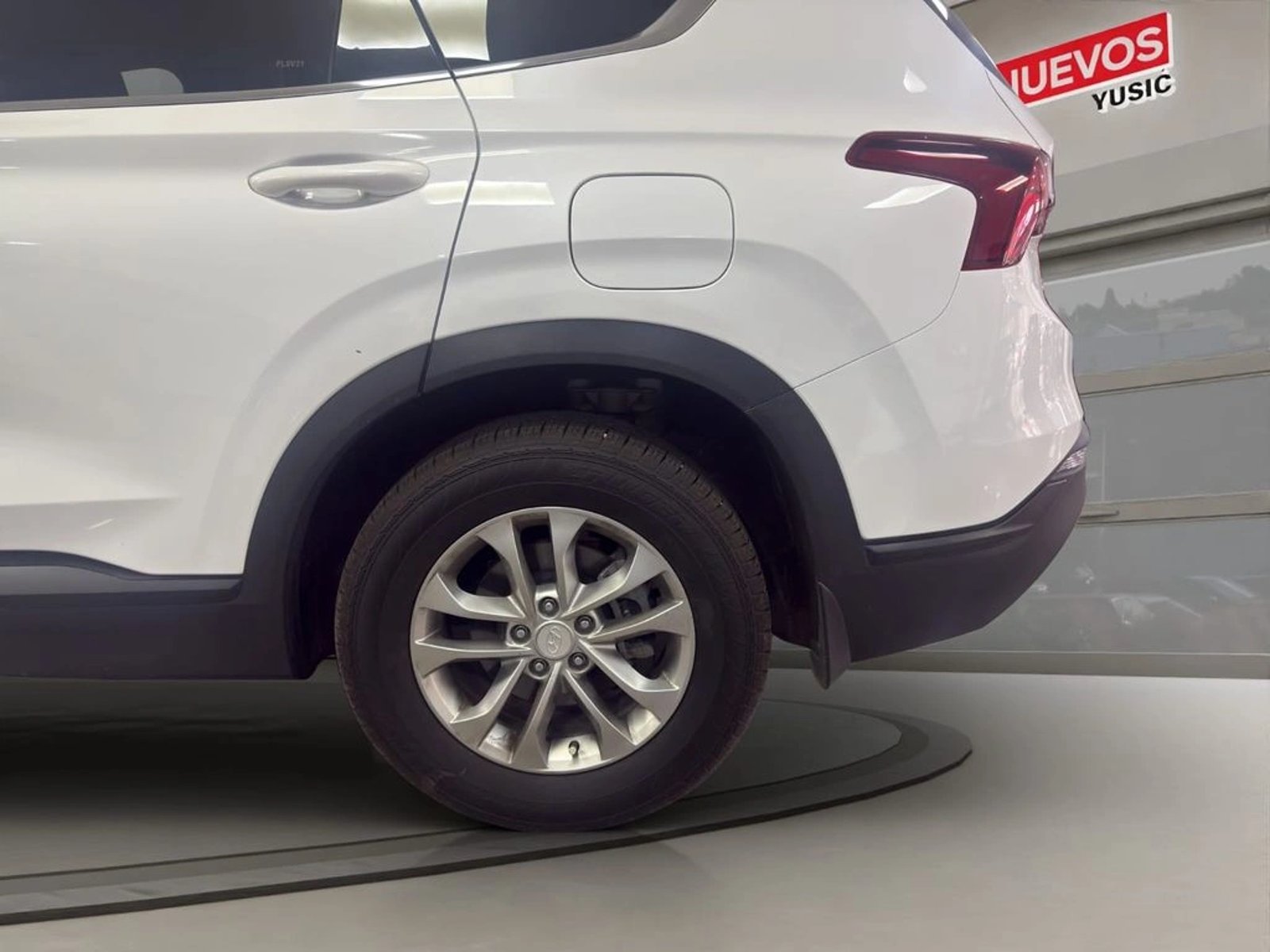 HYUNDAI SANTA FE 2.5 PLUS 2WD FL AT 5P 2021 - Imagen 13 de 15