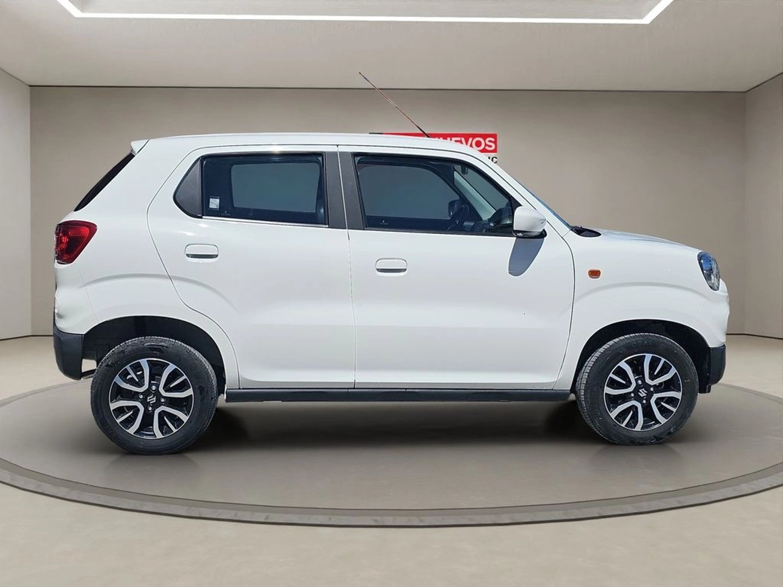Suzuki S-PRESSO NUEVO  GLX 1.0 2025 - Foto 3 de 13
