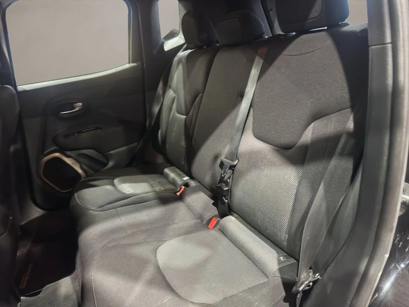 JEEP RENEGADE 1.8 SPORT MT 2018 - Imagen 12 de 17