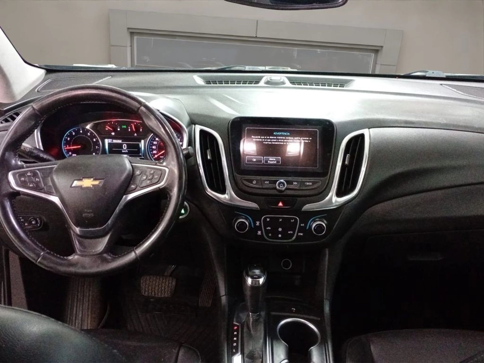 Chevrolet EQUINOX 1.5T LT FWD AT 5P 2018 - Imagen 17 de 18