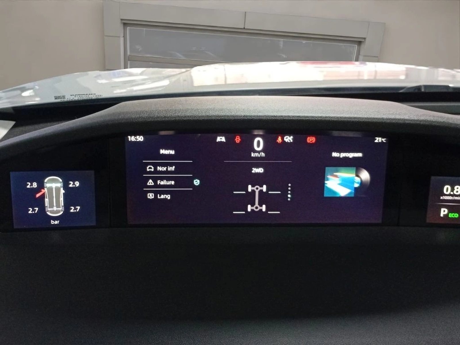 Changan UNI-K 2.0 TURBO AT 4WD 2024 - Imagen 10 de 18