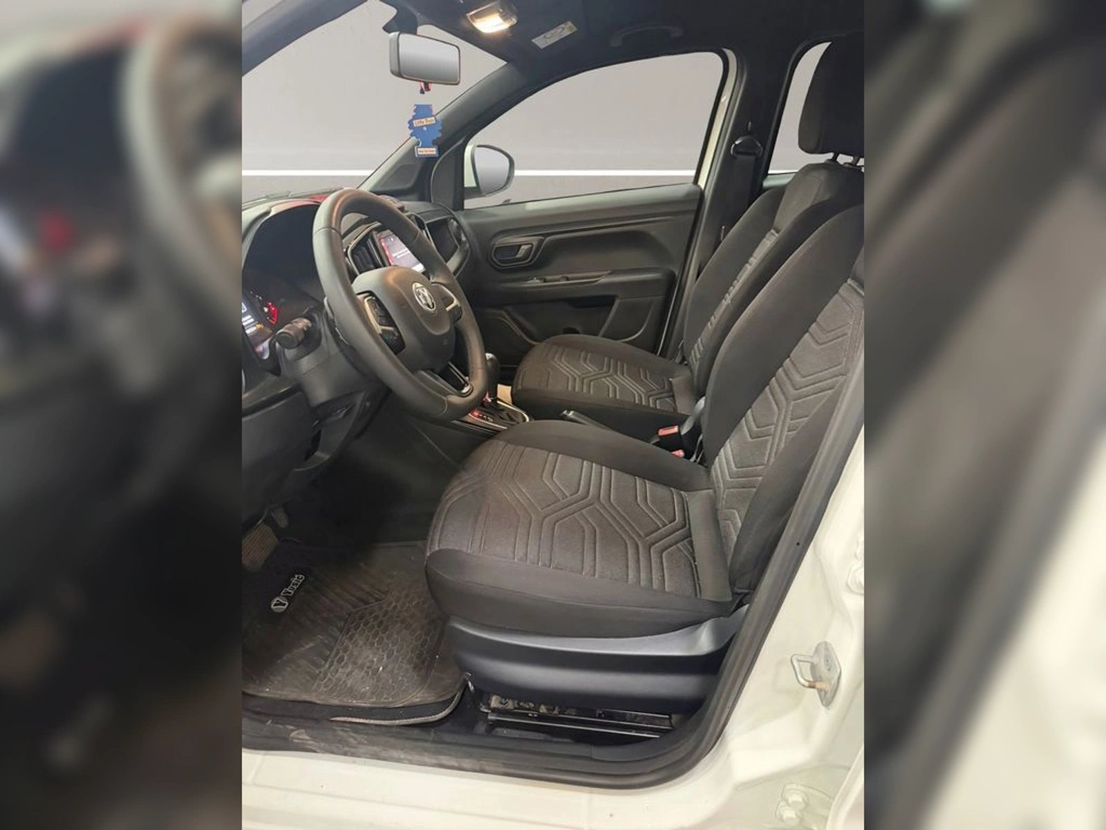 RAM 700 BIGHORN DCAB 1.3 2026 - Imagen 8 de 9