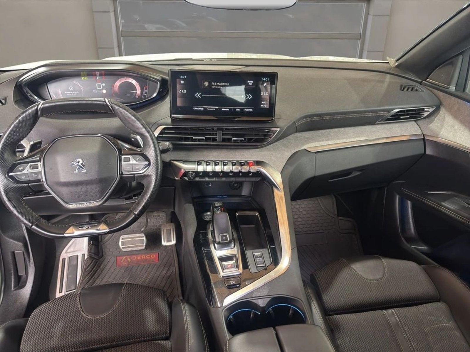 PEUGEOT 3008 1.6 GT BLACK PACK PURETECH EAT8 AT 2023 - Imagen 8 de 14