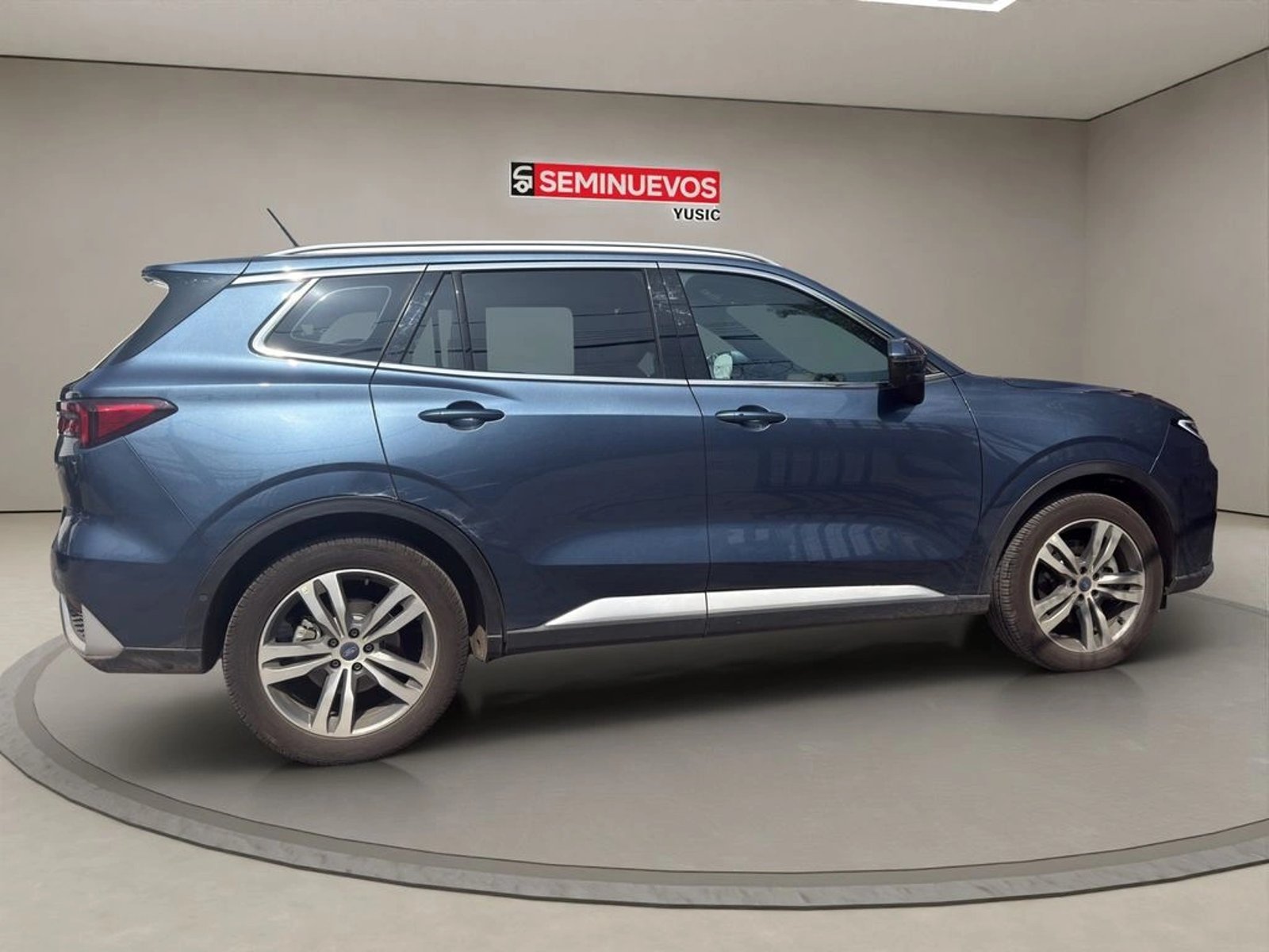 Ford TERRITORY TITANIUM 4X2 1.5 AUT 2025 - Foto 4 de 19