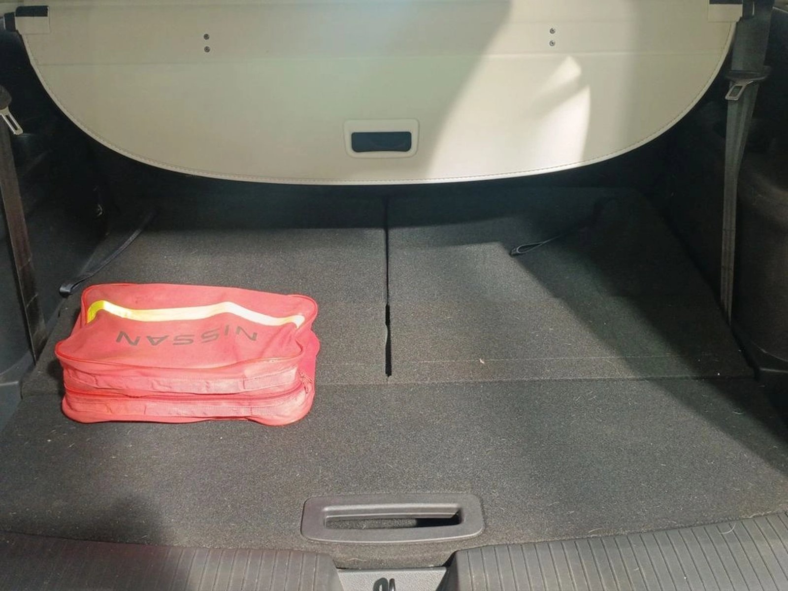 Nissan X-TRAIL 4X2 CVT 2.5 2024 - Imagen 13 de 14