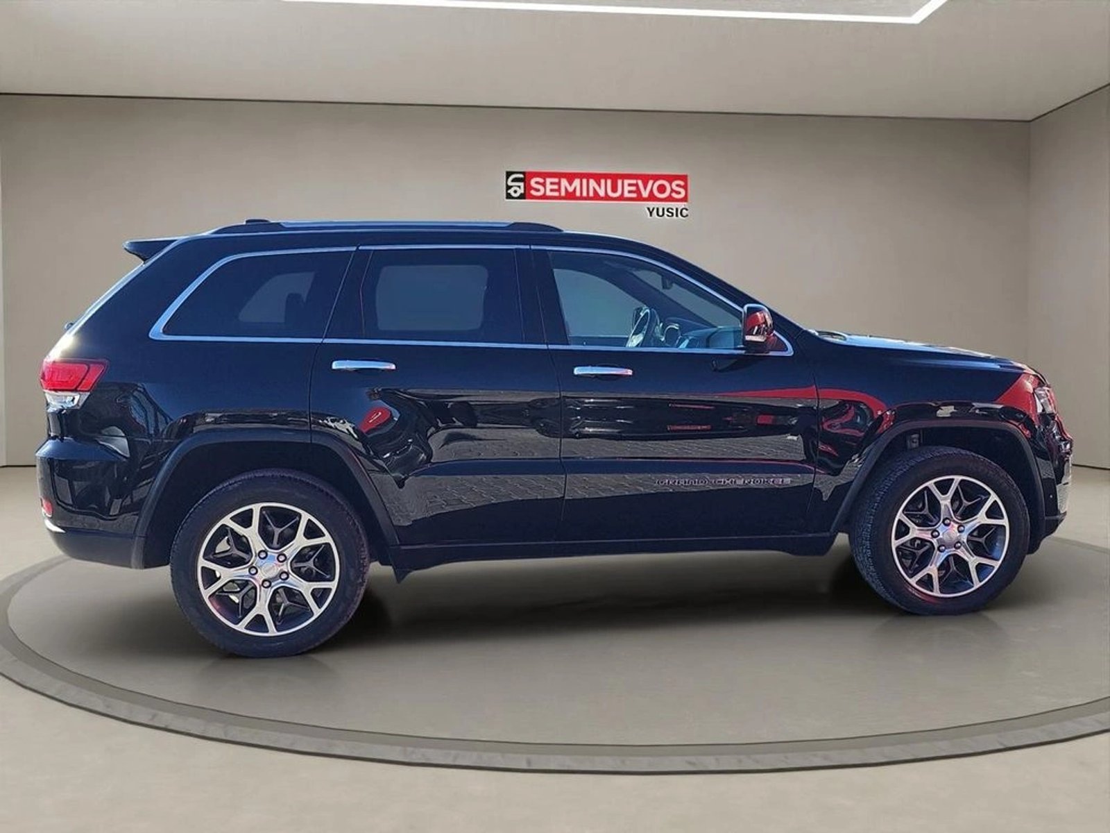 Jeep GRAND CHEROKEE LTD 4X4 3.6 AUT 2021 - Foto 5 de 9
