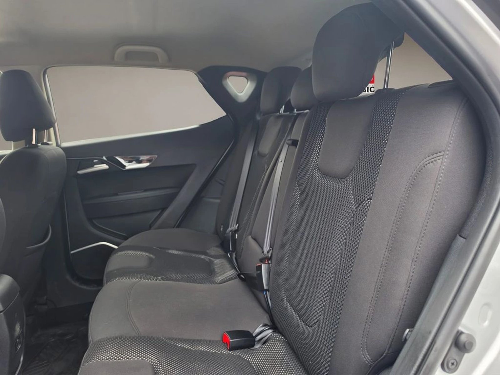 JAC JS2 LUXURY 2026 - Imagen 15 de 18