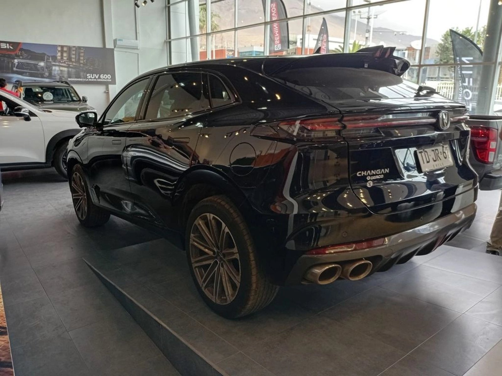 Changan UNI-K 2.0 ELITE 4X4 AT 5P 2024 - Foto 2 de 11