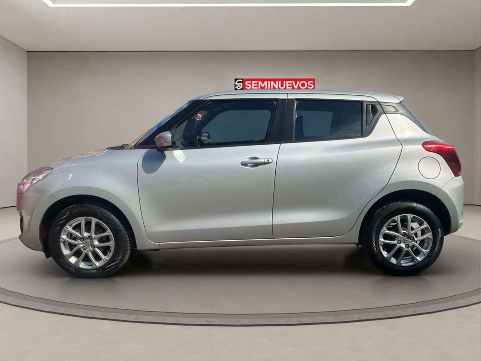 Suzuki SWIFT 1.2 GA 4X2 AC MT 5P 2022 - Imagen 4 de 17