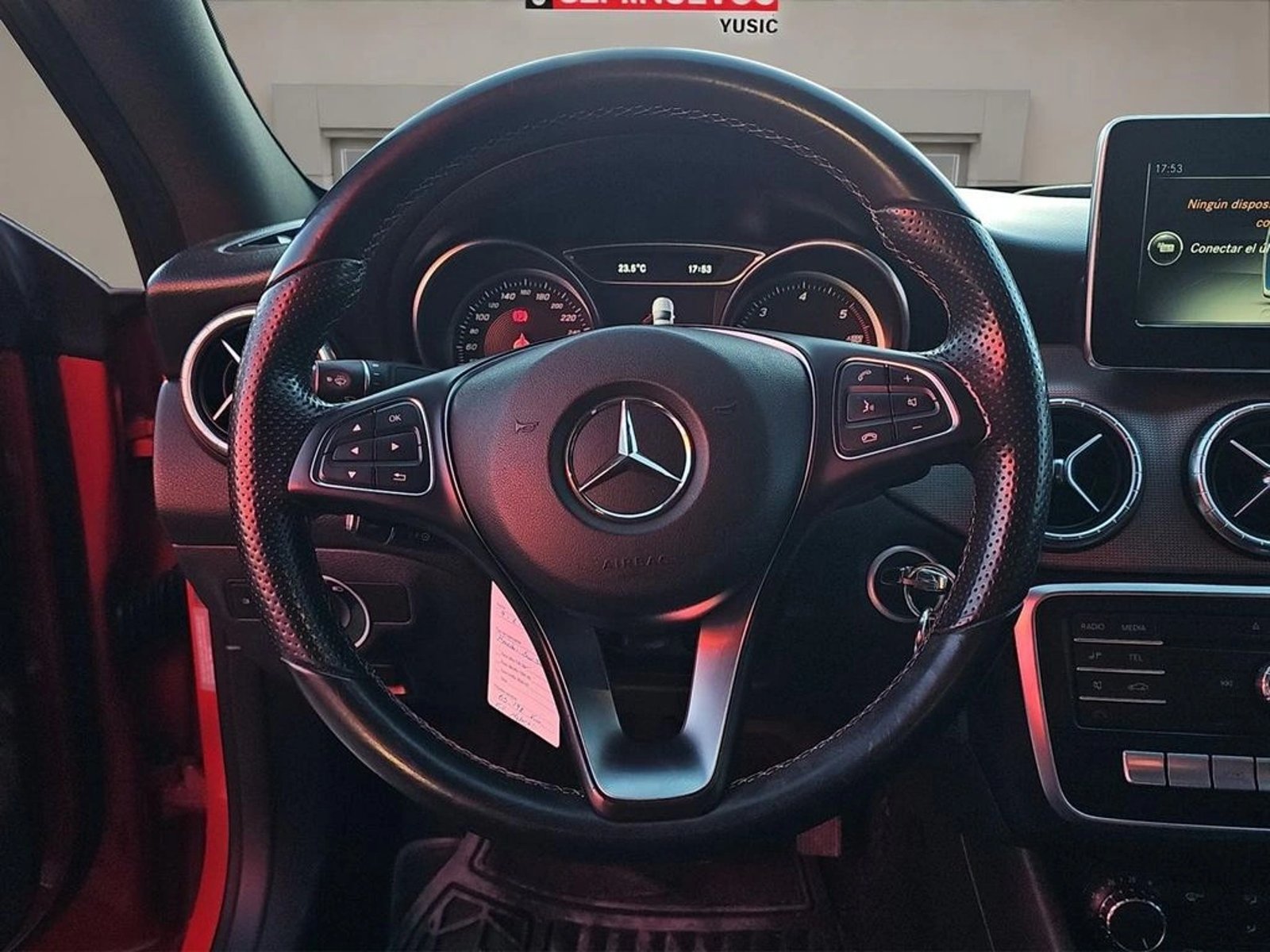 Mercedes-Benz A 200 CLA 200 2017 - Imagen 9 de 15