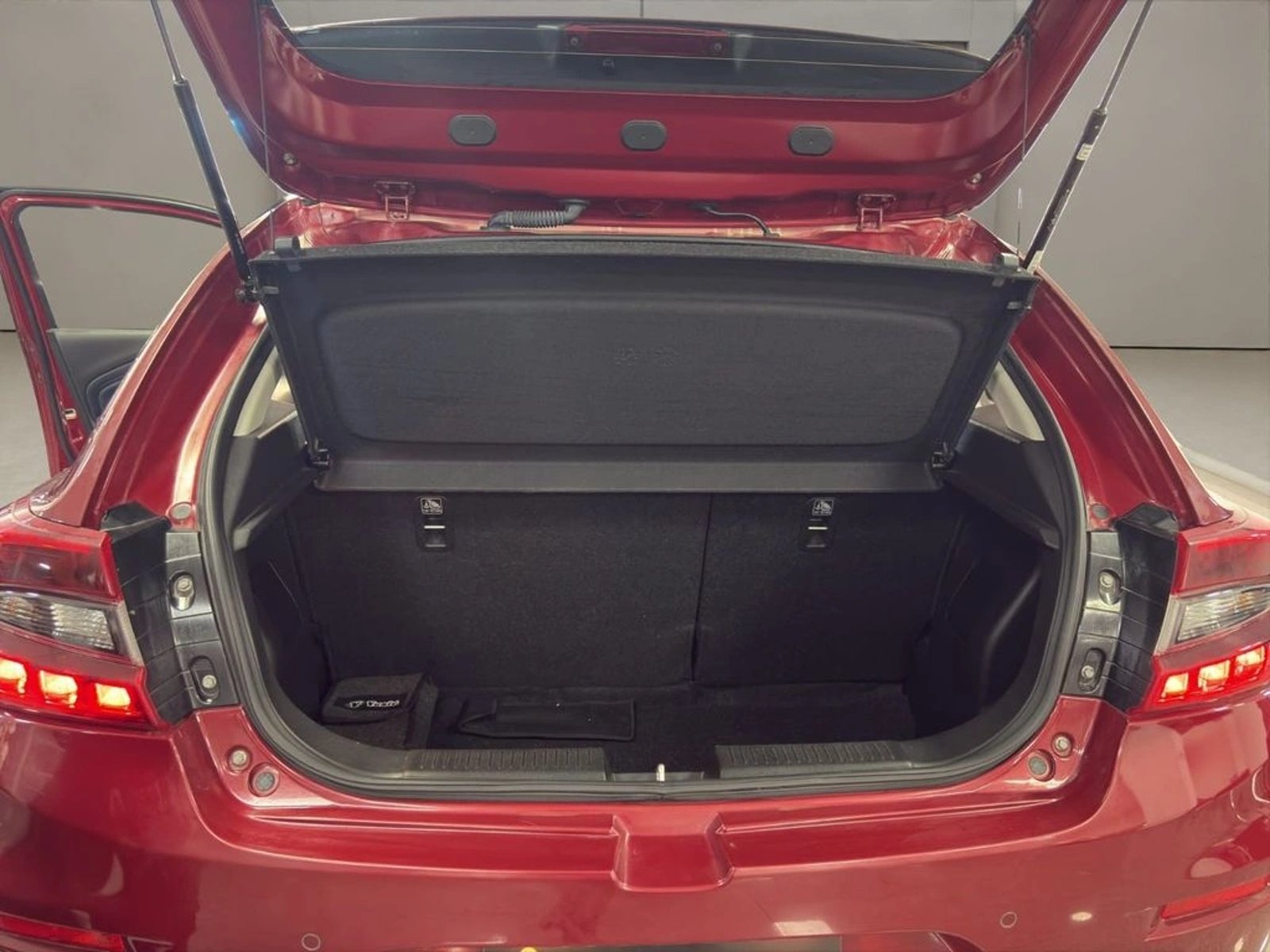 Suzuki BALENO 1.5 GLS MT 2025 - Imagen 14 de 19