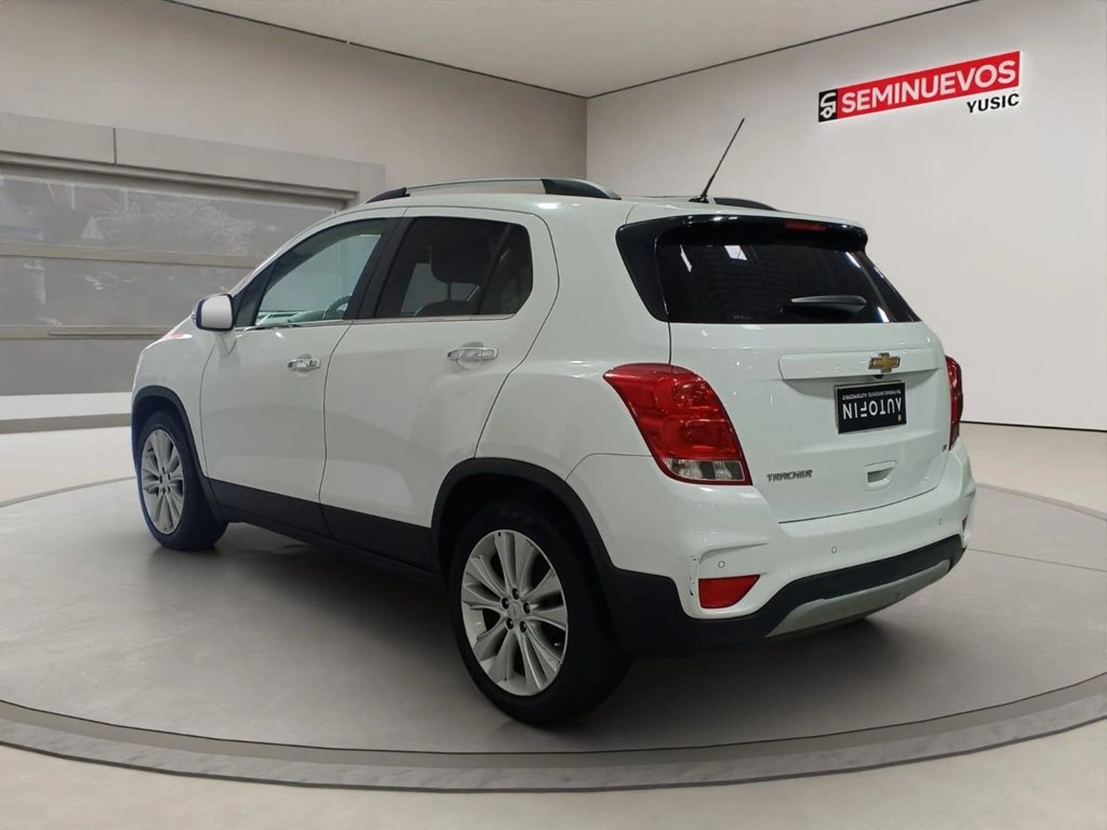 Chevrolet TRACKER 1.8 LT MT (2018) 2018 - Foto 4 de 12