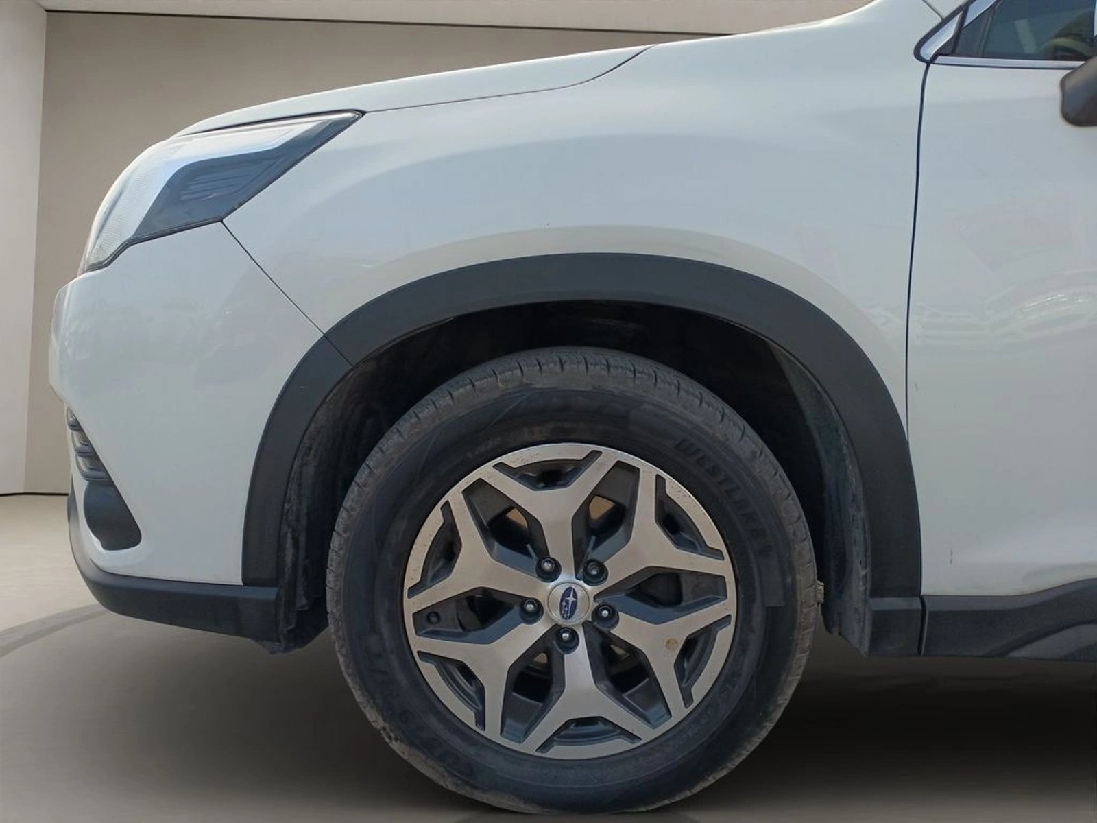Subaru FORESTER 2.0 XS AWD AT 2023 - Imagen 17 de 19