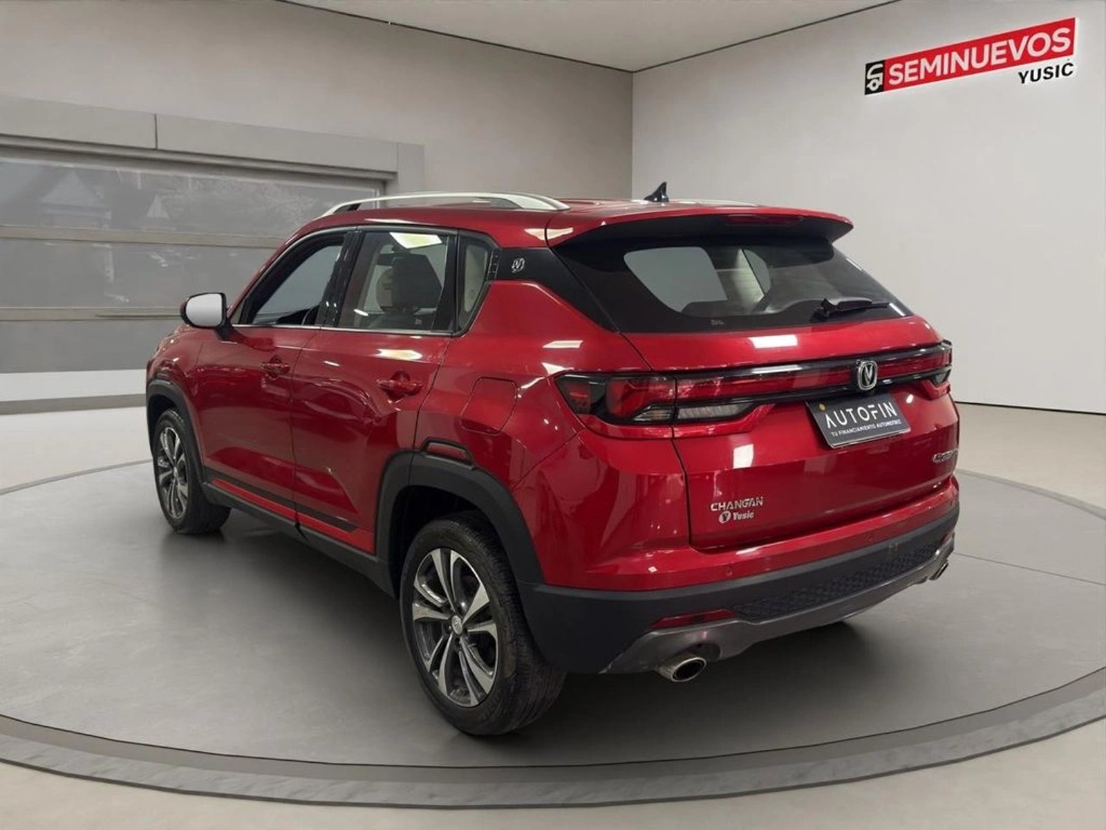 CHANGAN CS35 1.4T LUXURY 4X2 AT 5P 2023 - Imagen 8 de 18