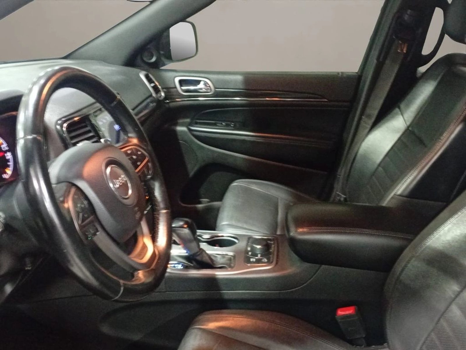 Jeep GRAND CHEROKEE GRAND CHEROKEE LTD 4X4 3.6 AUT 2021 - Imagen 12 de 15