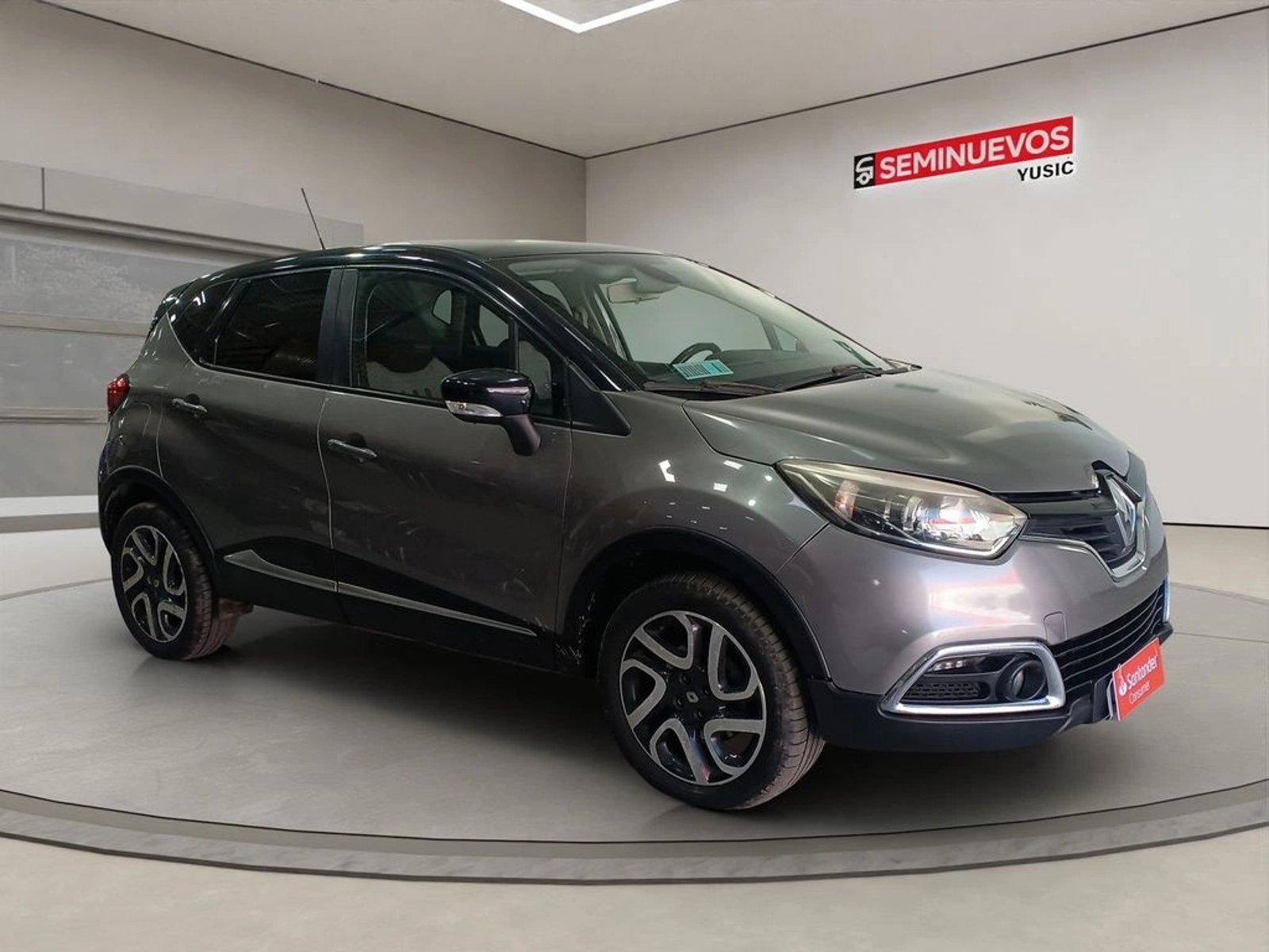 Renault CAPTUR 1.2 DYNAMIQUE 4X2 AT 5P 2017 - Imagen 3 de 12