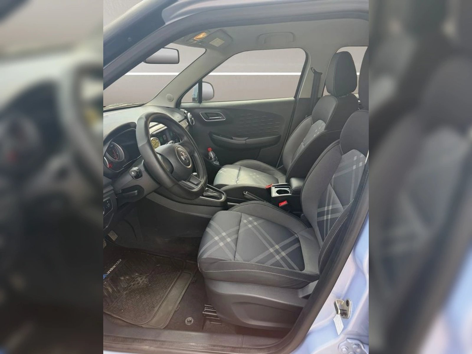 MG 5 1.5 STD MT 2023 - Imagen 7 de 9