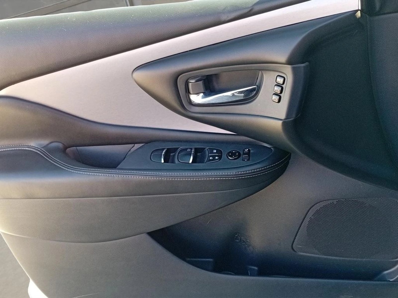 Nissan MURANO 3.5 EXCLUSIVE AT 4X4 2020 - Foto 5 de 13