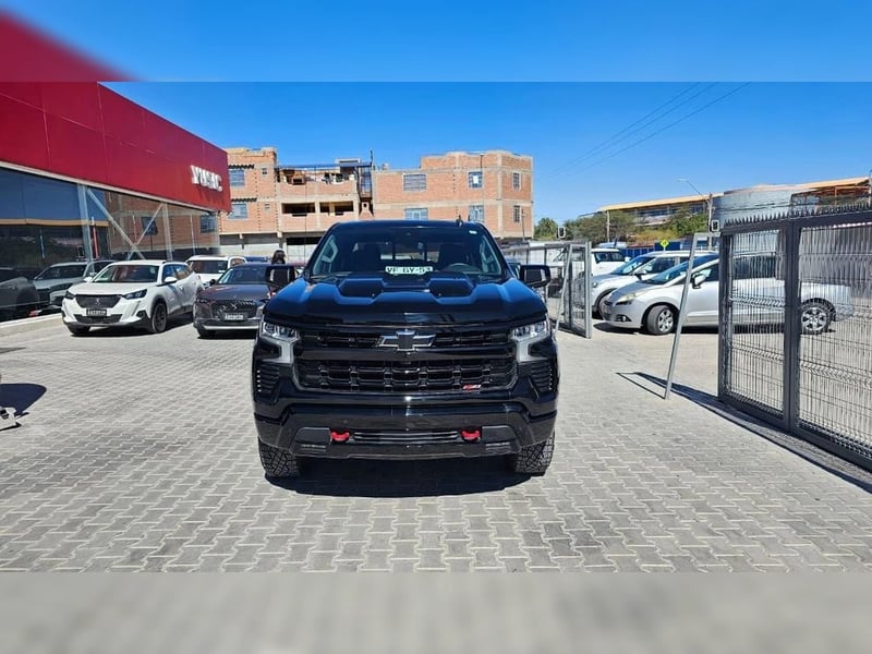 Chevrolet SILVERADO 5.3 Z71 4X4 AUT 2025