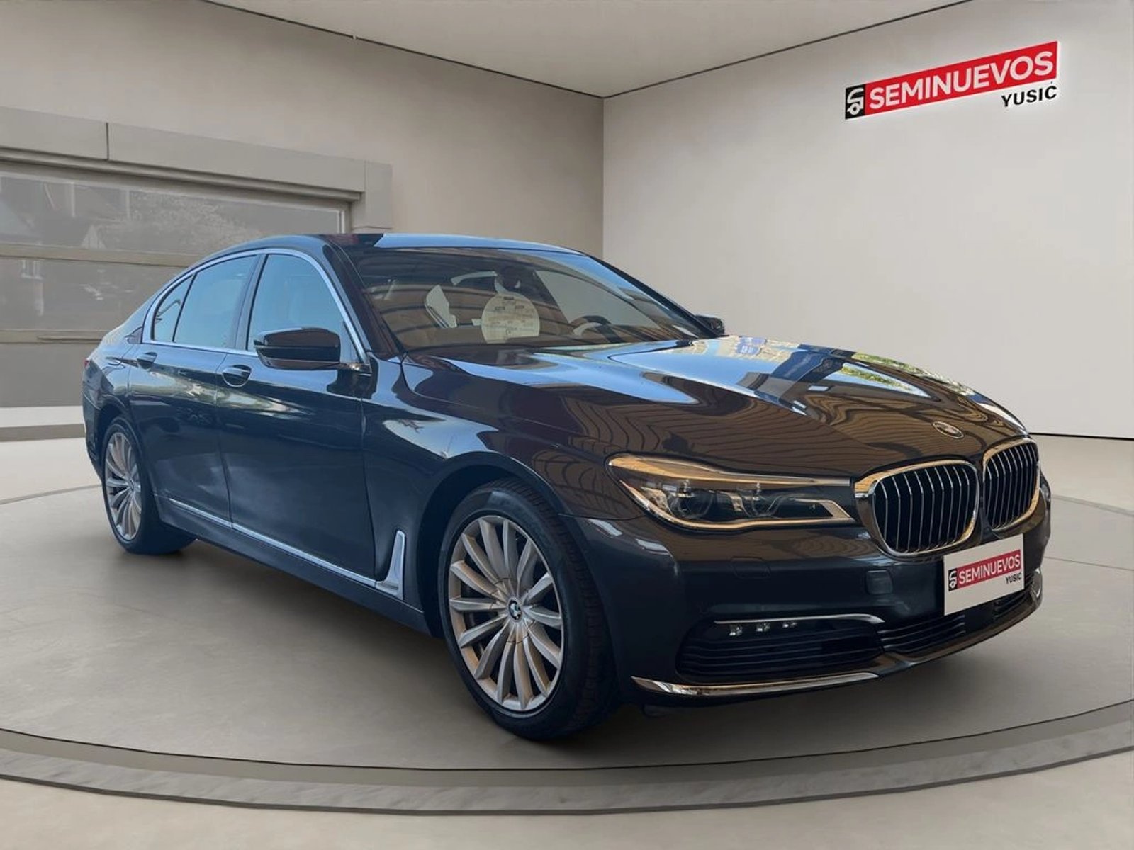 BMW 730 3.0 D AT DIESEL 2017 - Imagen 8 de 18