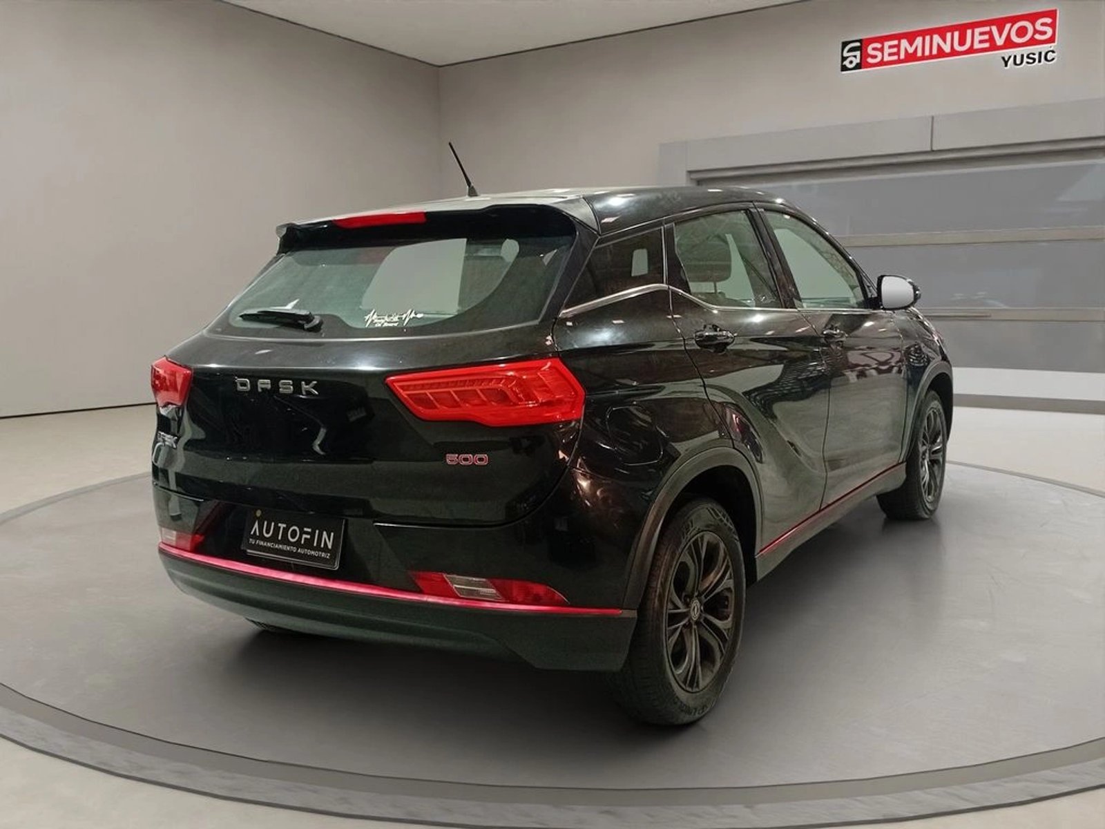 DFSK SUV 500 COMFORT MT 2023 - Foto 5 de 14