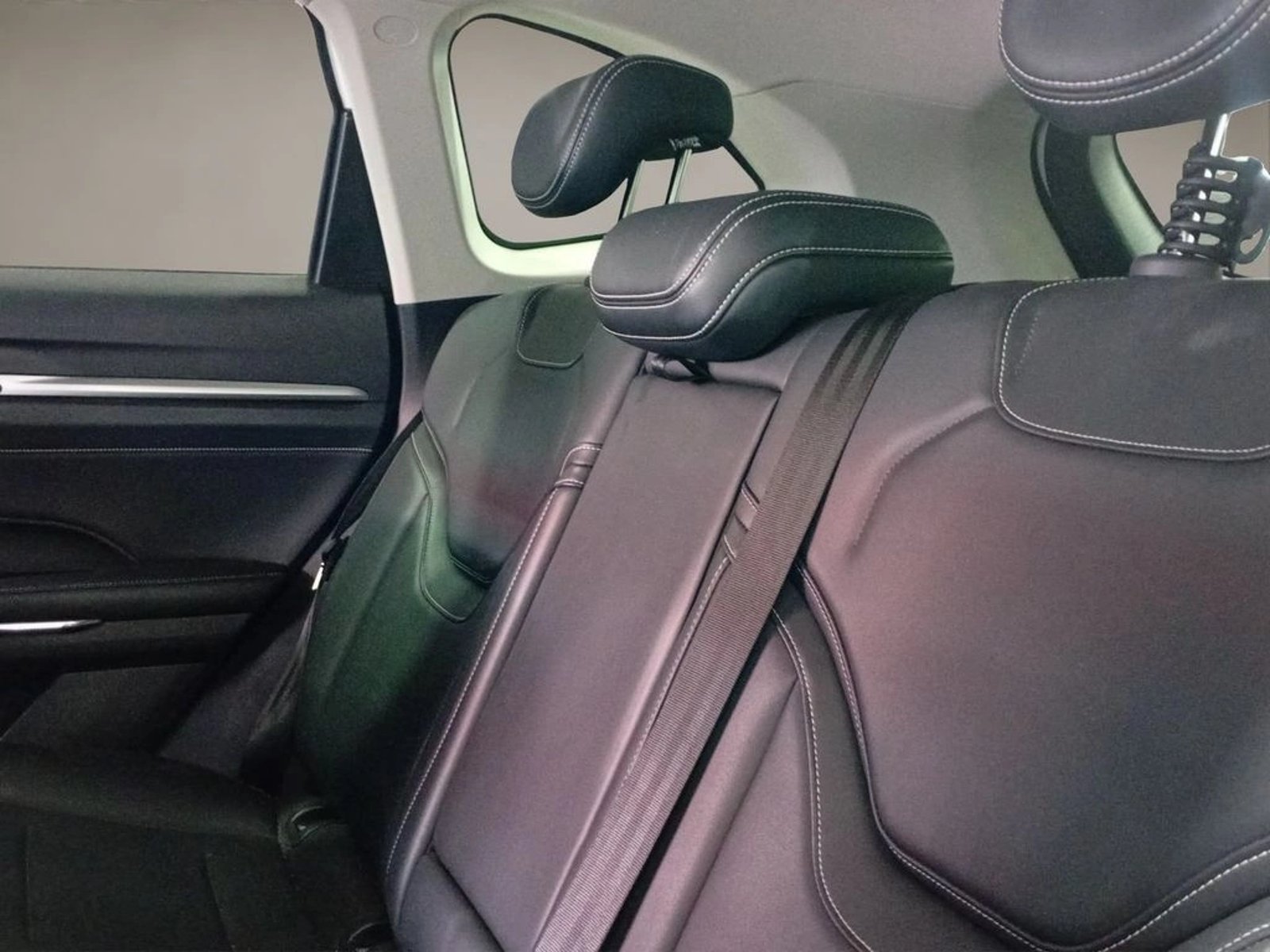 Haval H6 1.5 DELUXE AT HIBRIDO 2024 - Imagen 10 de 15