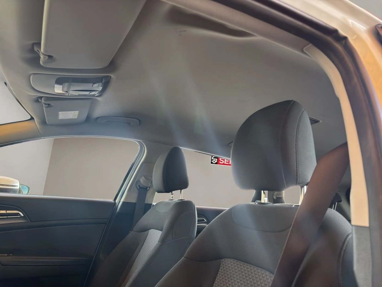 Kia SPORTAGE SPORTAGE EX 2.0L 8AT DSL 2024 - Imagen 16 de 19