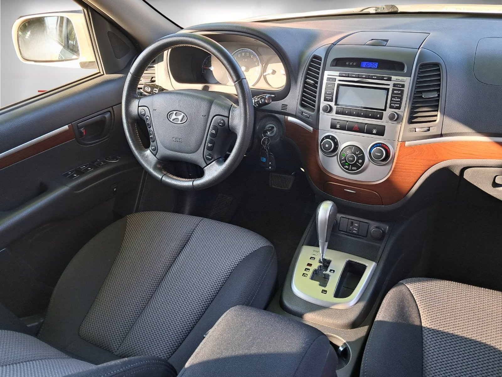 Hyundai SANTA FE GL 2.7 Aut 2010 - Foto 5 de 10