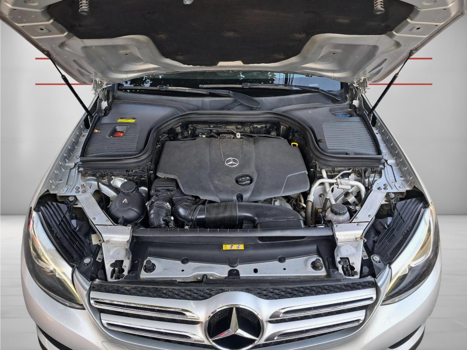 Mercedes-Benz GLC 250 4Matic Diesel 2.1 Aut 2020 - Imagen 6 de 10