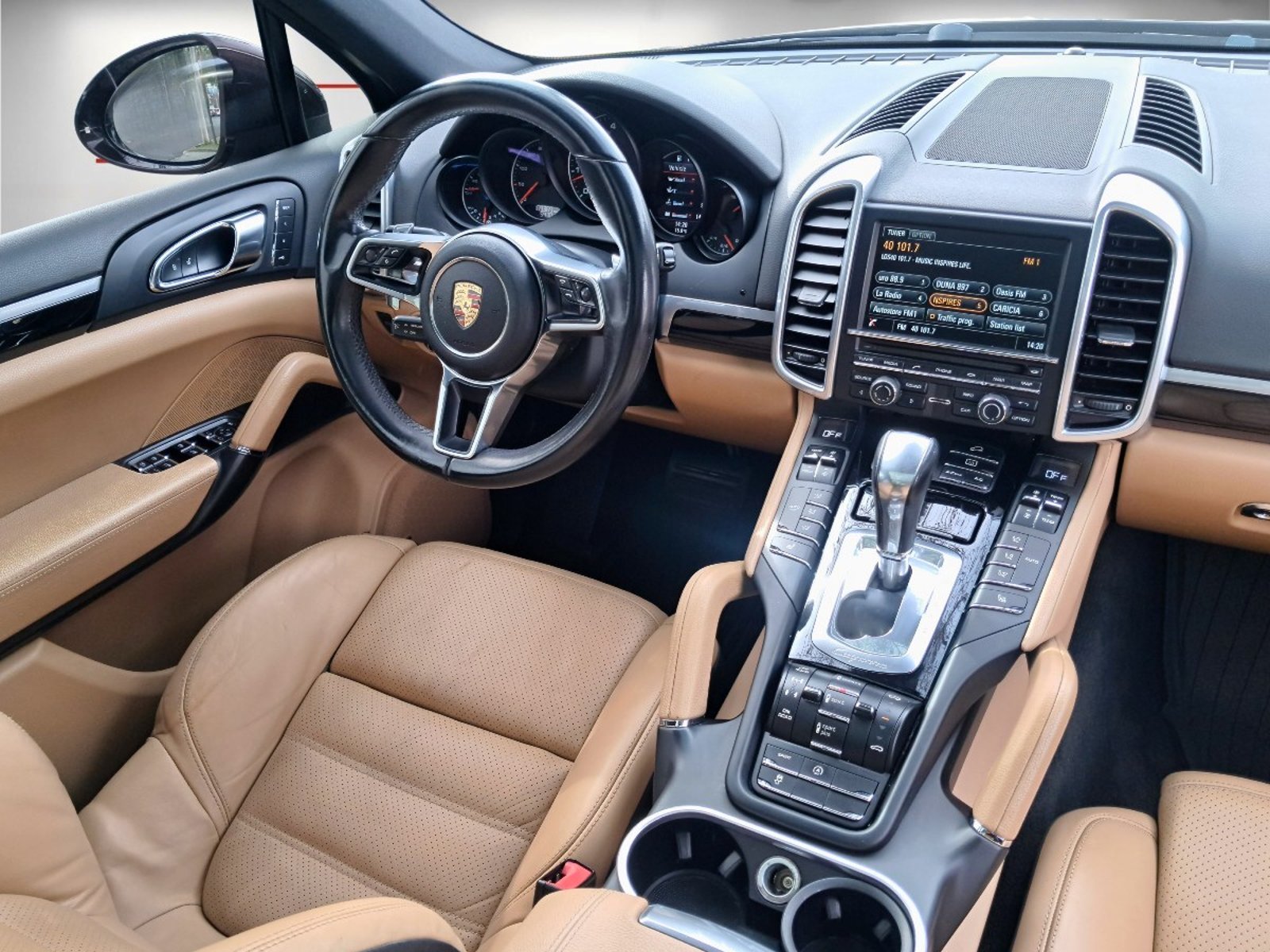 Porsche CAYENNE V6 E2 3.6 Aut 2016 - Foto 5 de 10