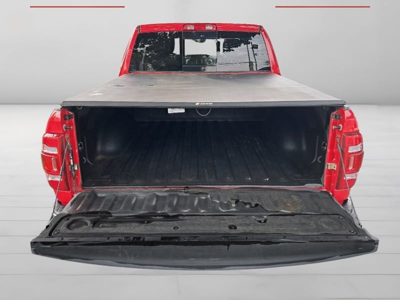 Dodge RAM 1500 4x4 Laramie 5.7 Aut 2017 - Imagen 8 de 10