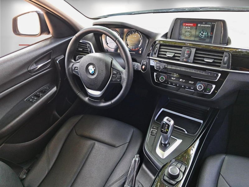 BMW 118 1.5 AUT 2019 - Imagen 5 de 10