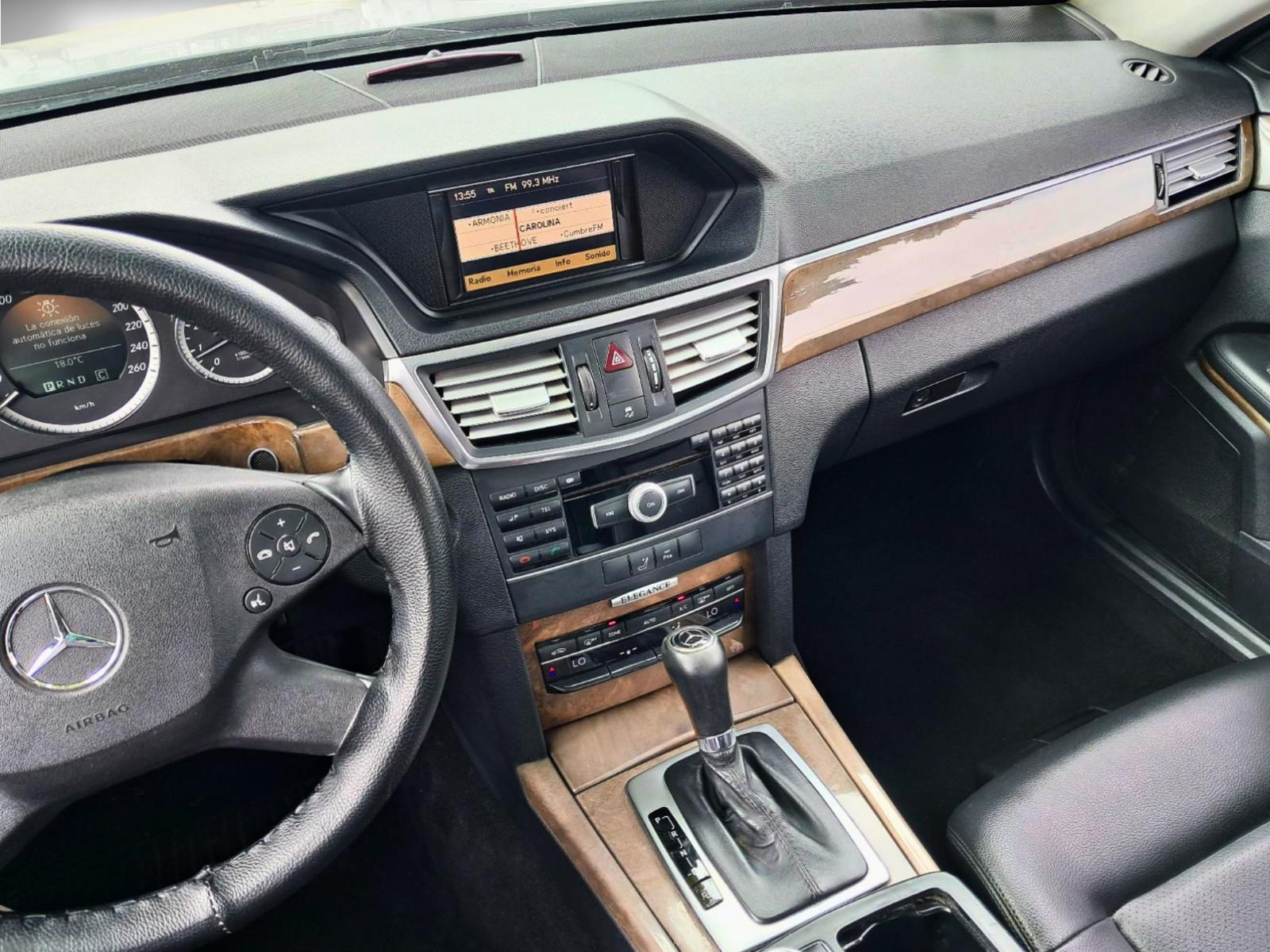 Mercedes-Benz E250 Blue Efficiency 2.5 Aut 2010 - Imagen 9 de 10