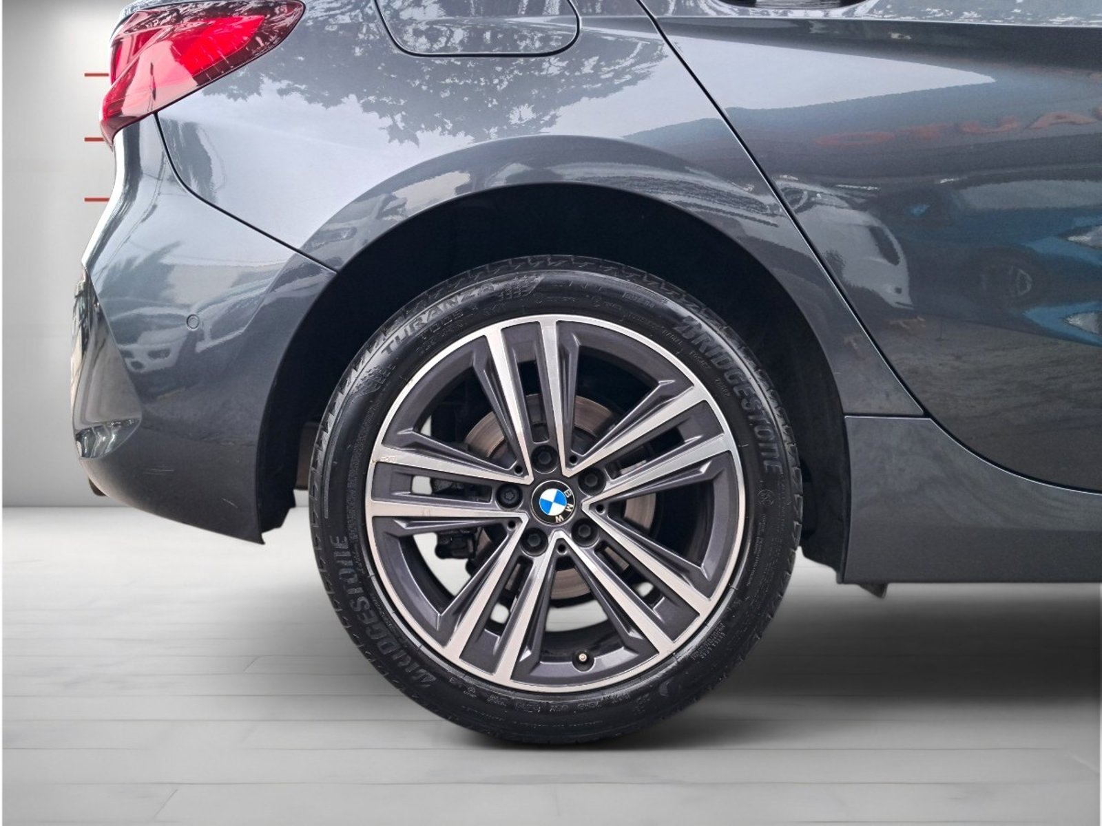 BMW 118D HB 2.0 AUT 2020 - Imagen 7 de 10